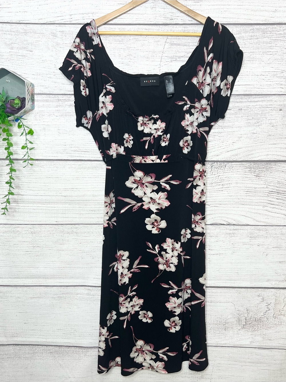 Axcess Black & Pink Floral Scoop Neck Waist Tie Back Knee Length Dress Size XL